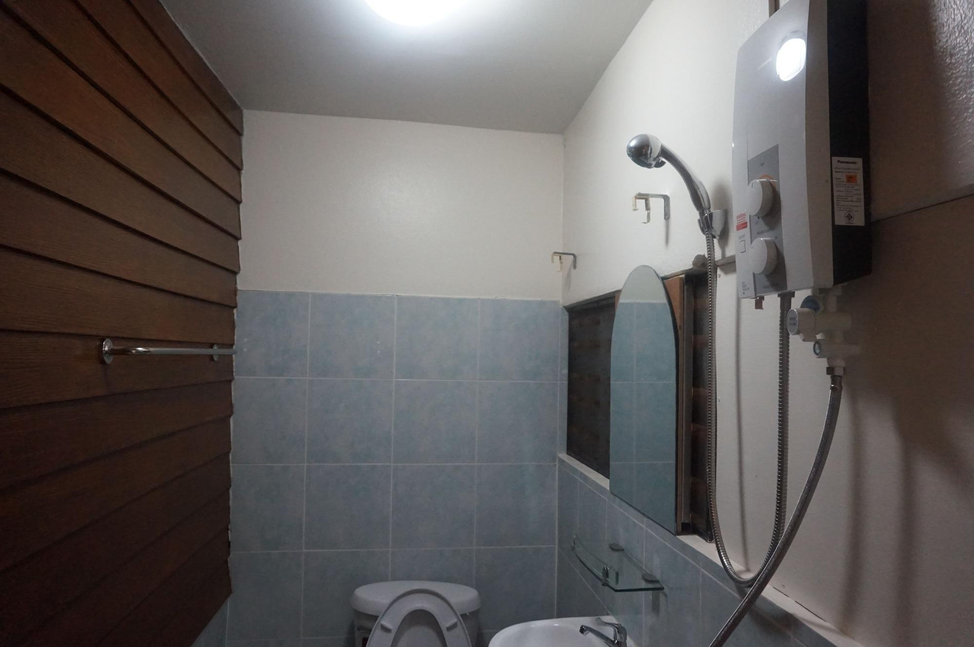 Phrasing Guesthouse 치앙마이 외부 사진